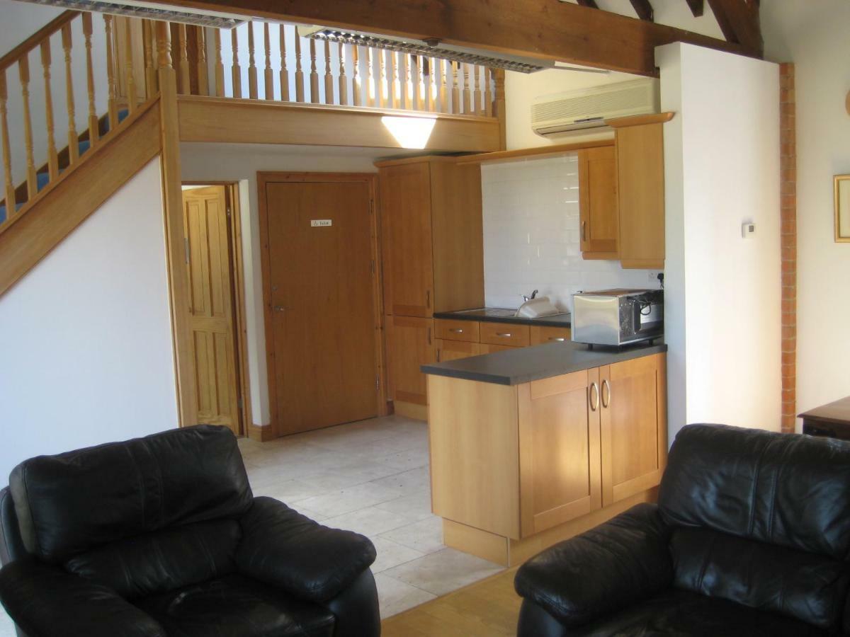 Woodlands Holiday Homes South Clifton Esterno foto